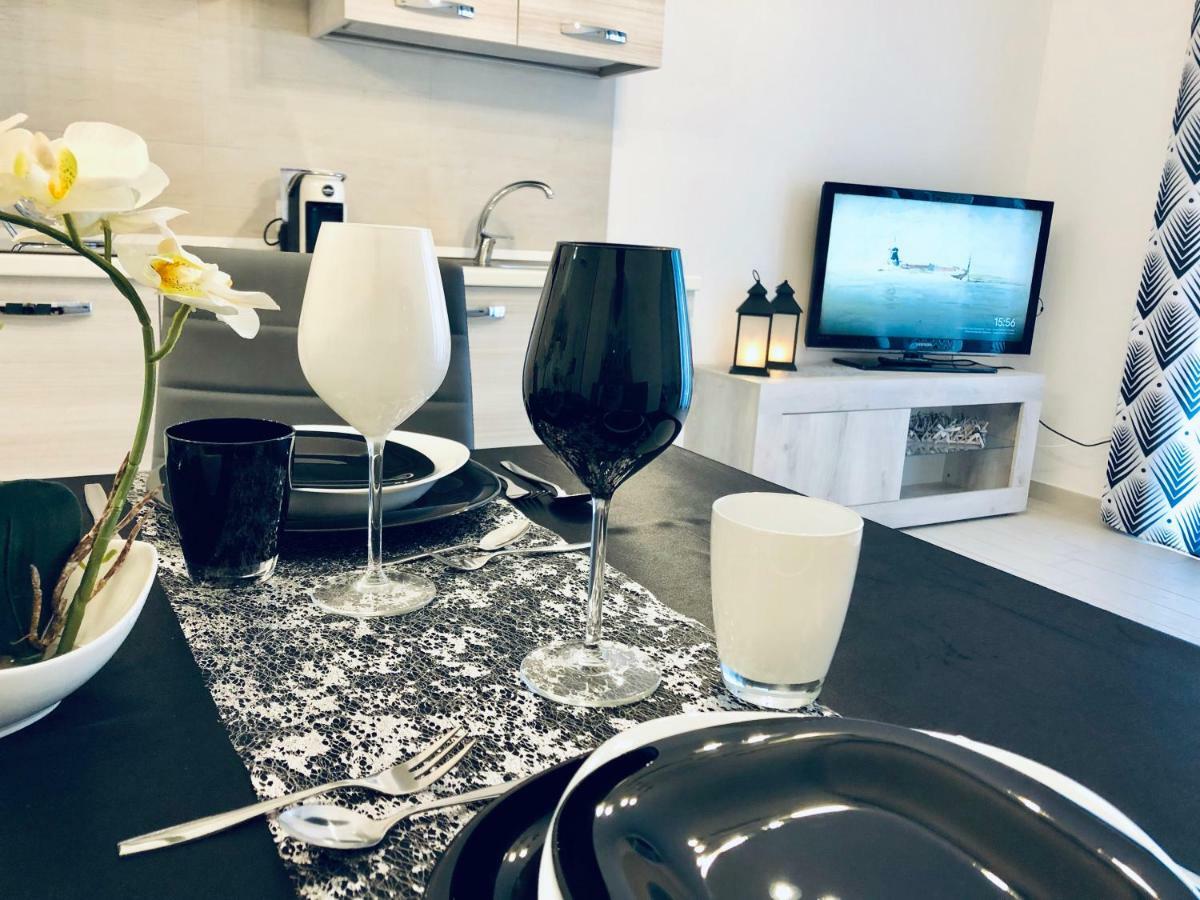 발레도리아 Il Tramonto Luxury House 아파트 외부 사진